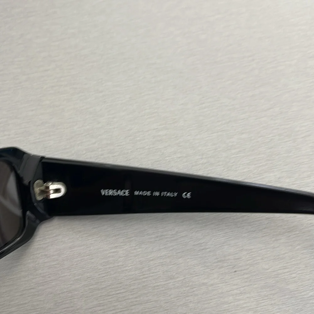 Versace sunglasses. Black with rhinestones. One size. With case - Picture 8 of 8